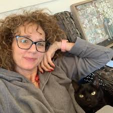 Kathy Derby's Instagram, Twitter & Facebook