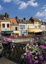 Quartier St Leu Et Quai Belu Amiens Picardie Photos Voyages Vacances Quai