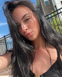 Meg McGrath (@itsmegmcg) • Instagram photos and videos