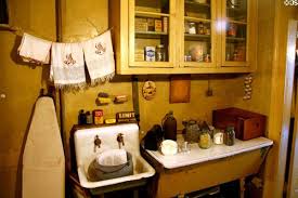 Kitchen Of Italian Family At Tenement Museum New York Ny Vintage Kitchen Vintage Kitchen Decor Tenement