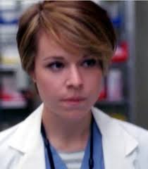 Tina Majorino As Heather Brooks With New Asymetrical Haircut. Grey&#39;s Anatomy cast member Tina Majorino shocked fans when she unveiled her new asymetrical ... - HeatherBrooks10_250h