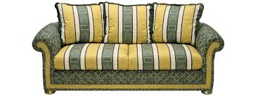 Divani a due posti prezzo:60 € comune:campi bisenzio (fi) divani a due posti di vari colori a fantasia e tinta unita prodotto nuovo visibile e ritirabile presso: Royal Il Divano Classico By Lineazeta