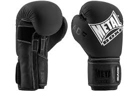 Play boxing games at y8.com. Boxing Gloves Blade Classic Mbgan203n Metal Boxe Dragonsports Eu
