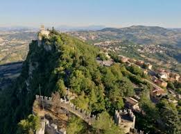Hôtels à proximité de castello baraing hôtels à proximité de antica chiesa di fontaney hôtels à. Weekend Wanderlust Inside San Marino Europe S Least Visited Country The Local