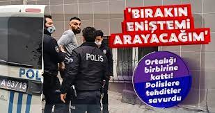 Son dakika habere göre esenyurt'ta iki aile arasında yaşanan trafik kazası anlaşmazlığında silahlar konuştu. Son Dakika Esenyurt Ta Ortaligi Birbirine Kattilar Birakin Enistemi Arayacagim Son Dakika Haberler
