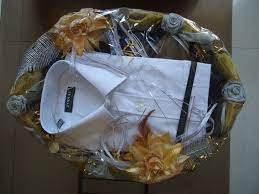 Gift Packing For Groom Basket Wedding Gift Pack Wedding Gifts Packaging Gift Packs