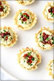 35 completely irresistible christmas appetizers. Pioneer Woman Christmas Appetizers 12 Simple Christmas Party Appetizers Simplemost Christmas Tortilla Rollups The Pioneer Woman Cooks