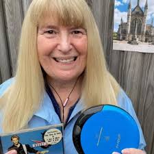 Chesney Hawkes fan completes 520-mile walk for diabetic chimp