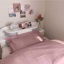 𝐯𝐞𝐥𝐥𝐞 on instagram おしゃれなお部屋 今回は 30mmio さんのおしゃれなお部屋をご紹介 laredoutejapan のくすみピンクのベッドカバーがとってもかわいい ベッドカバーを変える interior furniture home decor