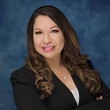 Dr. Elizabeth Botello (@Utblizzie81yah1)