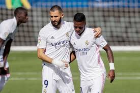 Karim benzema est indiscutablement la vedette de ce mercredi, puisque le joueur du real madrid sera on n'a jamais eu l'occasion de se parler, mais j'ai été menacé plusieurs fois par son agent (…) Zidane On Benzema Vinicius Situation There Is No Problem Between Them Mykhel