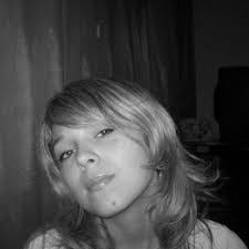 Angie Straub's Instagram, Twitter & Facebook