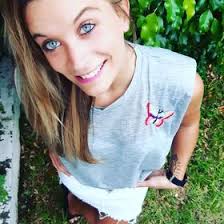 Vicky Villalobos (vick_vb)