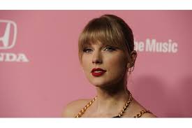 تايلور سويفت تطلق اسطوانة ثانية مفاجئة