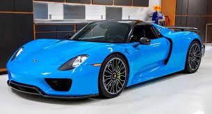 Riviera Blue Porsche 918 Spyder Will Leave You Sweating Porsche 918 Porsche Sports Car Porsche