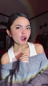 Portable Mini Fan: The Perfect Practical Gift Idea