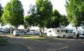 Rv parks near seattle camping in central washington is a great way to get out into nature and relax with the family. Trailer Inns Park Of Yakima Yakima Wa Rv Parks Rvpoints Com