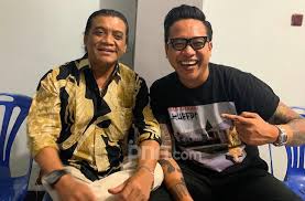Gofar hilman is an actor, known for bajaj bajuri the movie (2014), midnight (2015) and tak kemal maka tak sayang (2014). Kenangan Gofar Hilman Tentang Didi Kempot Sosok Luar Biasa Page 2 Entertainment Jpnn Com
