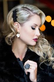 Dark Inspiration : Photography by Cavin Elizabeth — BLOOMS