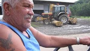 The town of Elba mucks out