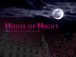 T&c scouts the best getups in paris and new york on the first of october. Book Series House Of Night Curtislnelson