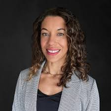 Taylor Lemmons's Instagram, Twitter & Facebook