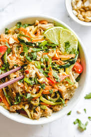 Pad Thai Zucchini Noodles With Jackfruit Chicken Okonomi Kitchen Recipe Jackfruit Chicken Jackfruit Pad Thai