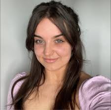 Hello, are motor homes aloud to stay over night behind the Exmouth  rugby/football club?? Xx