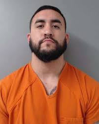 Men tried smuggling woman via USBP checkpoint laredo migra COPS