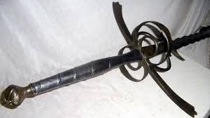 Bidenhänder m (genitive bidenhänders, plural bidenhänder). Bidenhander Flamberge Um 1600