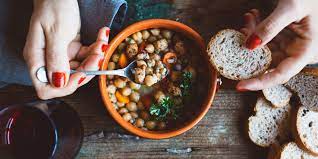 Enter canned (and boxed) soup from the store. The Best Canned Soups For 2021 Healthy Canned Soups For Fall Winter