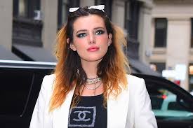 Love u guys thank u 🔥. Bella Thorne Gave Schedule To The Press For More Photo Ops