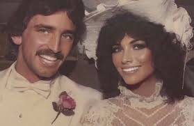 Happy 40th wedding anniversary to my amazing parents!!! Thank you for  always showing me and teaching me what unconditional love feels like. I  couldn't ask for better role models. 💗💗💗 #danandsuzanne (yup,