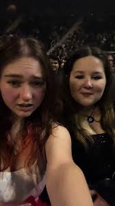 i literally met them 4 hours ago and made a tiktok with them, greta van  fleet fans are the best @Greta Van Fleet #gretavanfleet #gvf #concerts