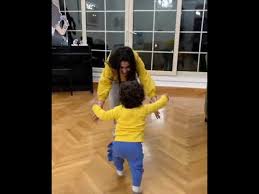 دنيا بطمة و كارمن سليمان. Ø§Ù„Ø±Ø§Ø¦Ø¹Ø© Ùˆ Ø§Ù„Ù…ØªØ£Ù„Ù‚Ø© Ø¯Ø§Ø¦Ù…Ø§ ÙƒØ§Ø±Ù…Ù† Ø³Ù„ÙŠÙ…Ø§Ù† Ùˆ Ø§Ø¨Ù†Ù‡Ø§ Ø²ÙŠÙ† Youtube