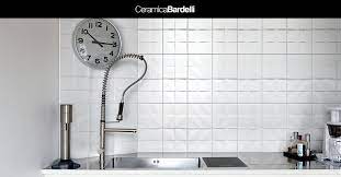 Piastrelle Da Rivestimento Effetto 3d In Rilievo Design By Daniele Bedini Per Ceramica Bardelli Disponibile In Piastrella Da Muro Piastrelle Ceramica Ceramica