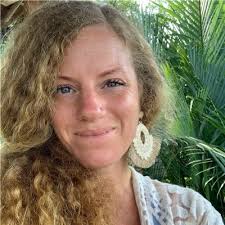 I'm very excited to teach somatic work again, after quite a long pause  (since before COVID!).