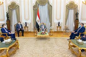 ويلتقي فريق غزل المحلة بنظيره فريق الانتاج الحربي مساء اليوم، وذلك في لقاء مرتقب وقوي في منافسات الدوري، وتنطلق القنوات الناقلة لمباراة غزل المحلة والانتاج الحربي. ÙˆØ²ÙŠØ± Ø§Ù„Ø¥Ù†ØªØ§Ø¬ Ø§Ù„Ø­Ø±Ø¨ÙŠ ÙŠØ¯Ø¹Ùˆ Ø§Ù„Ø´Ø±ÙƒØ§Øª Ø§Ù„Ù‡Ù†Ø¯ÙŠØ© Ù„Ù„Ù…Ø´Ø§Ø±ÙƒØ© ÙÙŠ Ù…Ø¹Ø±Ø¶ Edex 2021 Ø¨ÙˆØ§Ø¨Ø© Ø£Ø®Ø¨Ø§Ø± Ø§Ù„ÙŠÙˆÙ… Ø§Ù„Ø¥Ù„ÙƒØªØ±ÙˆÙ†ÙŠØ©