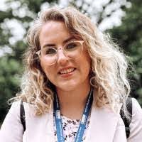 Jodi Ware's Instagram, Twitter & Facebook