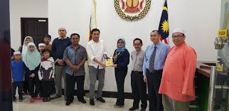 To connect with abdul latiff, sign up for facebook today. Pabd Eclipse Expedition Team Visits Brunei Consulate In Kuching Sarawak Bruneiastronomy Org
