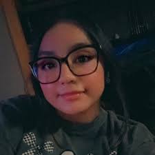 How can parents eat lunch with their kids at school?