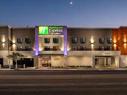 Enjoy free cancellation on most compare deals from over 242 santa monica hotels and book with expedia for the lowest prices! Hotels In Der Nahe Von Santa Monica Pier In Los Angeles California
