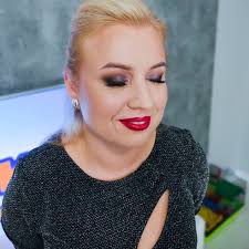 Klaudia Sołomoniuk w mocnym czarnym smoky ♥