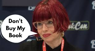 Kelly Sue's Instagram, Twitter & Facebook