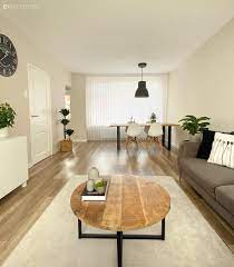 Evin belli bir düzene göre uzun salon dekorasyonunun yapılması çoğu kişi için içinden çıkılamaz bir durumdur. Dikdortgen Salon Nasil Yerlestirilir Ev Gezmesi