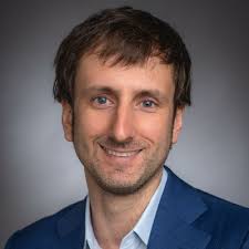 Chris Manz's Instagram, Twitter & Facebook