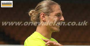 Widdo: I'm Captain because I'm mouthy