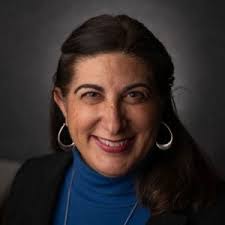 Meredith Schaefer's Instagram, Twitter & Facebook