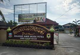 6,314 likes · 480 talking about this. Alumni Maahad Amir Indra Petra Rasmi Photos Facebook
