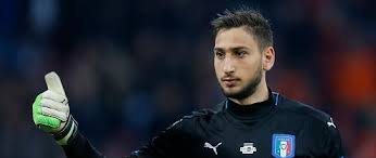 Ganluigi donnarumma gewinnt die nxgn. Ac Mailand Gianluigi Donnarumma Verlangert Mit Ungewohnlicher Klausel